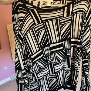 Black and White Geometric Women's Sweater